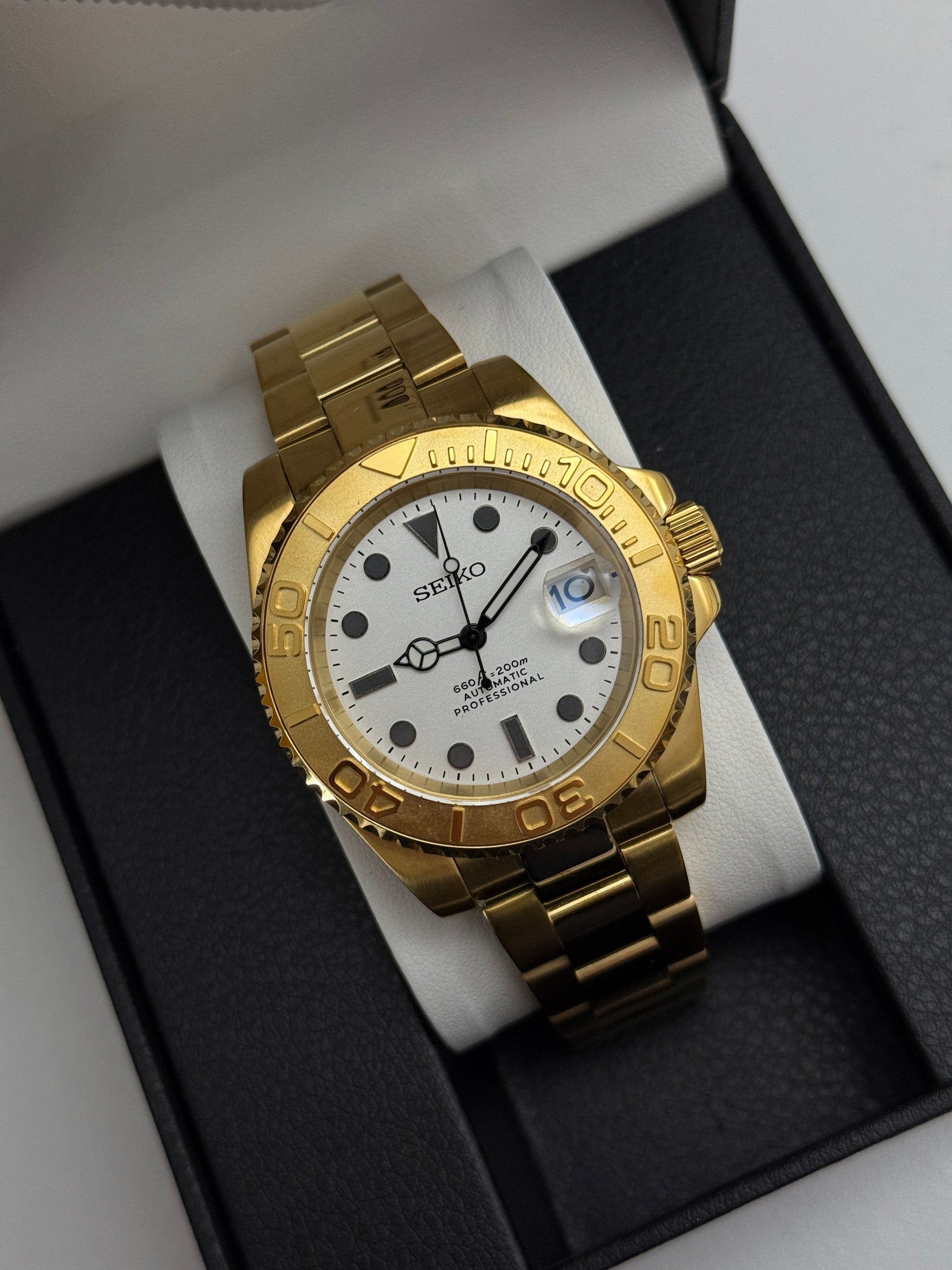 Gold with gold dial Yacht Master for