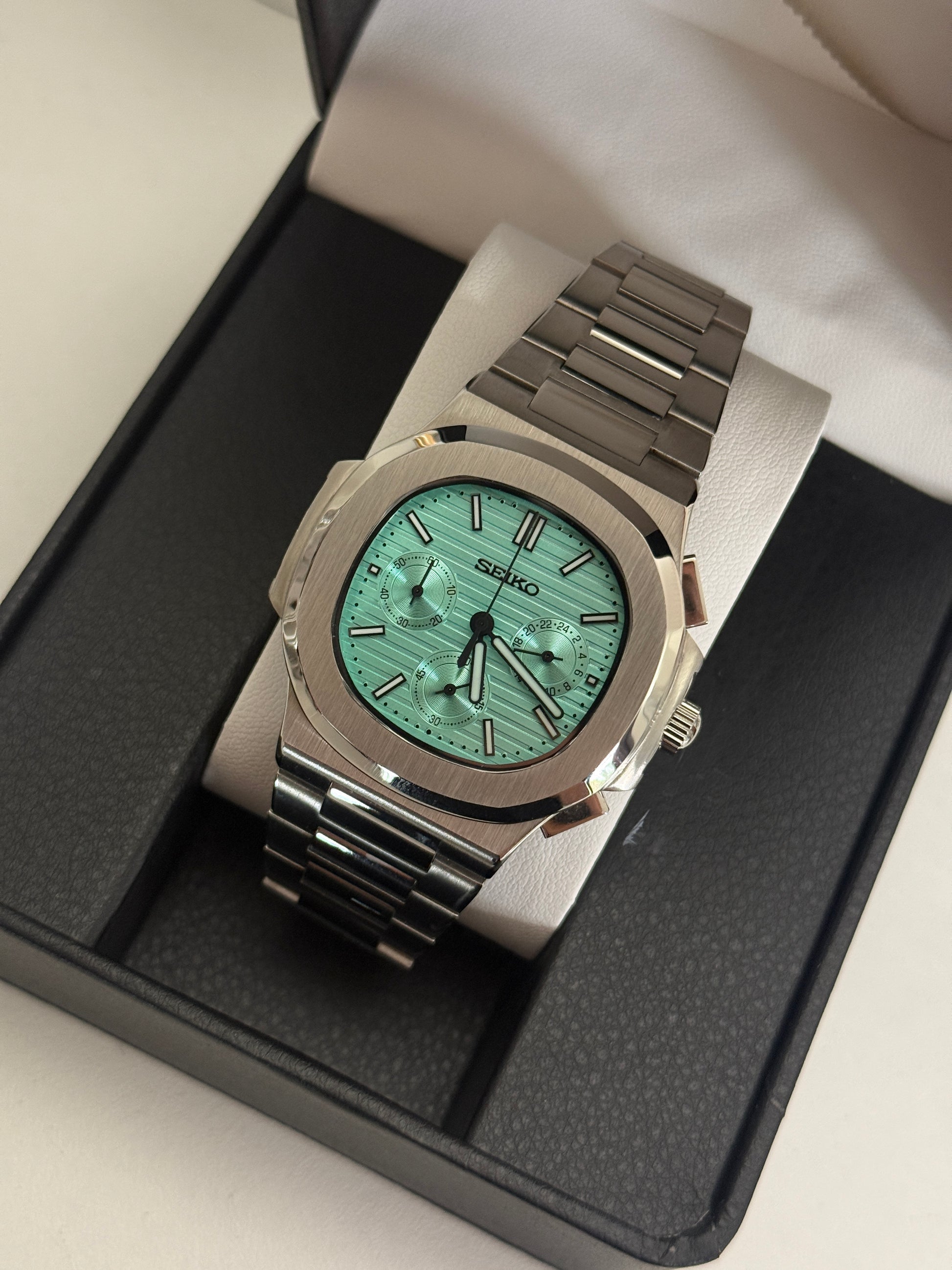Tiffany Nautilus Seiko Mod Quartz
