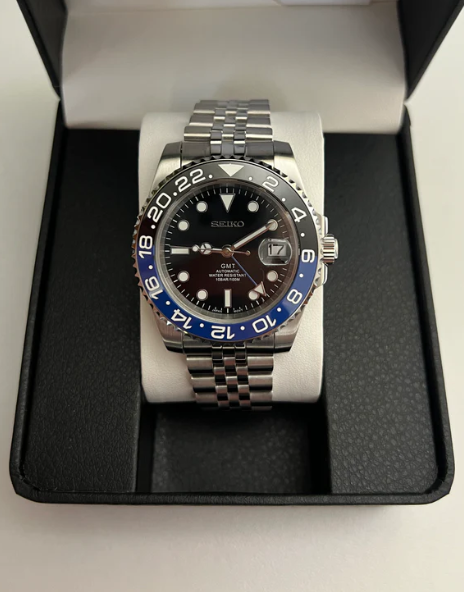 Batman GMT Seiko Mod
