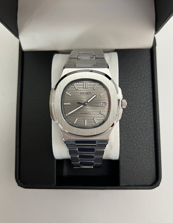 Grey Nautilus Seiko Mod
