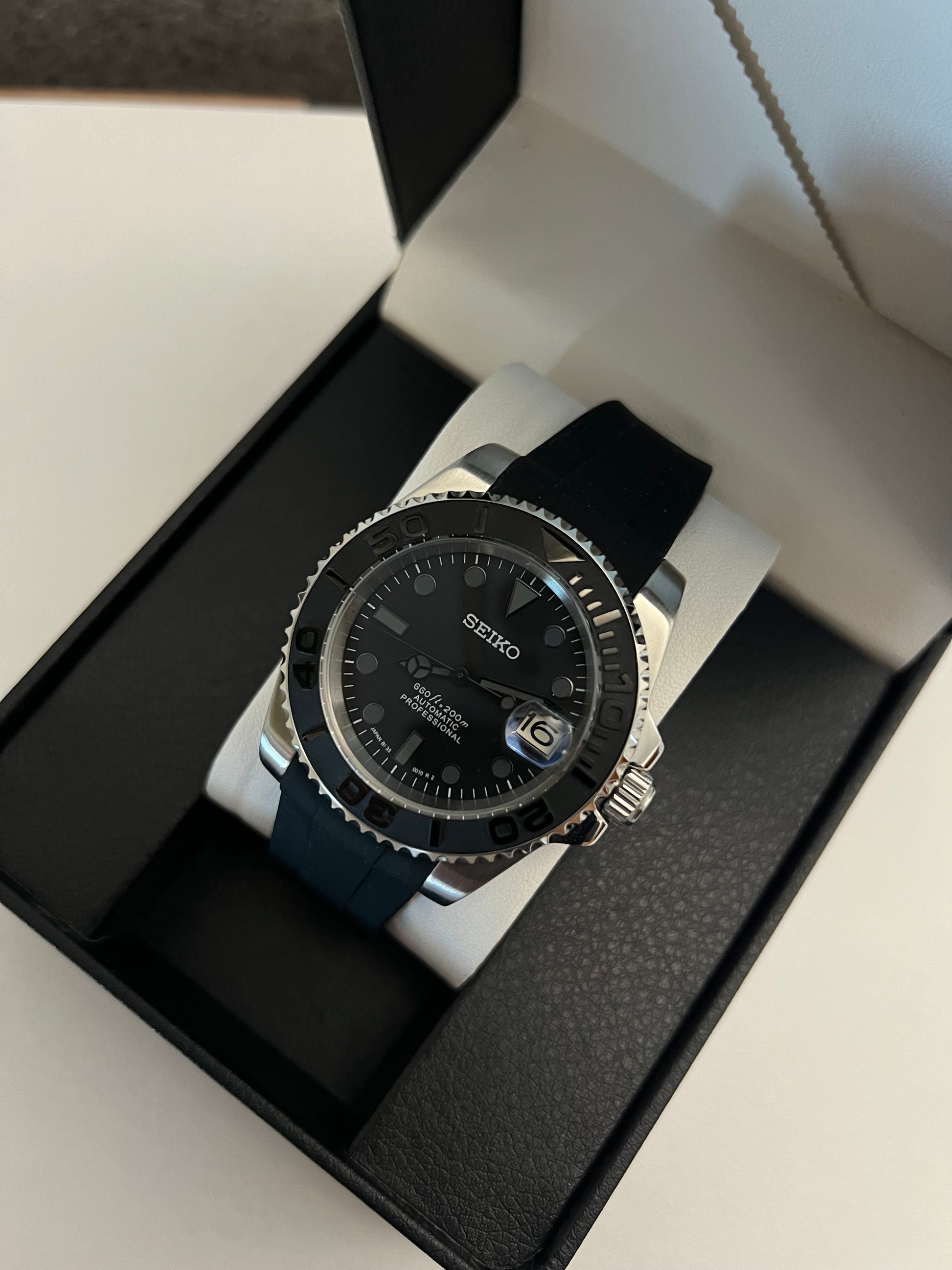 Yacht Master Custom Seiko Mod
